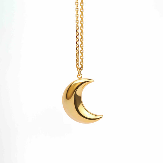 Crescent Pendant Gold